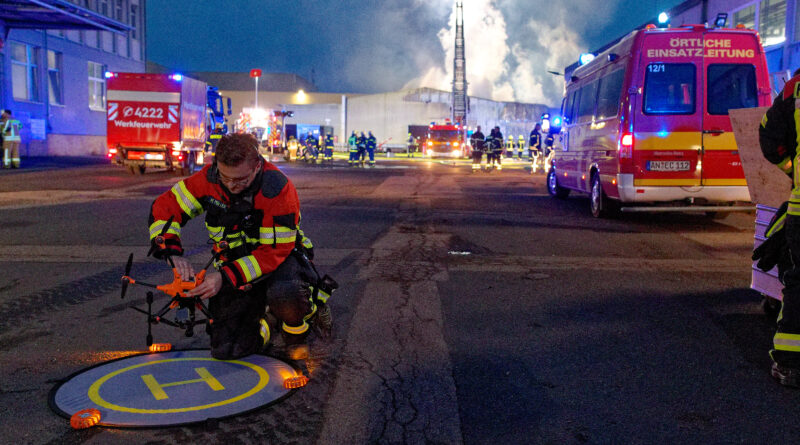 Großbrand Küchengeräteherstellers in Rothenburg