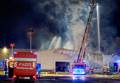 Großbrand Küchengeräteherstellers in Rothenburg